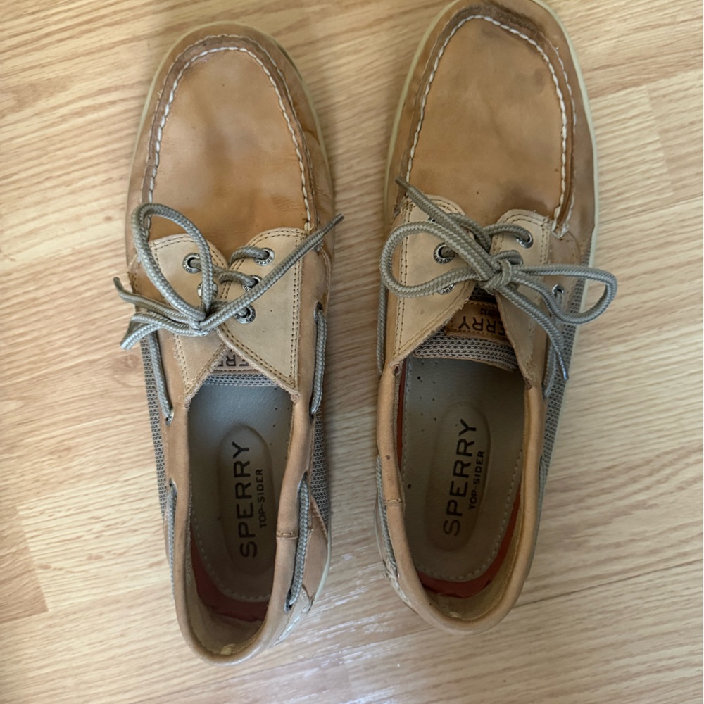 Men’s Sperry loafers